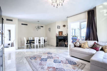 Apartment for sale in Nueva andalucia, Málaga. 