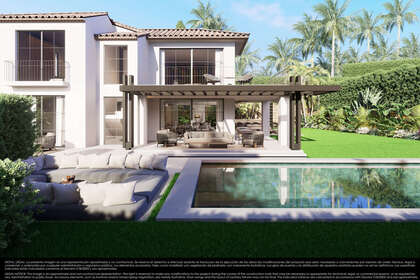 Cluster house for sale in Nueva andalucia, Málaga. 