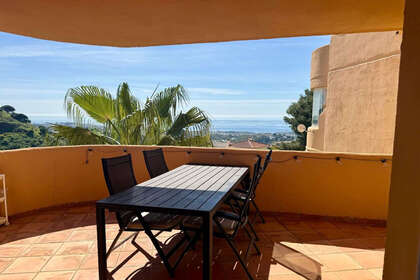 Apartment for sale in Calahonda, Mijas, Málaga. 