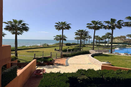 Apartment for sale in Estepona, Málaga. 