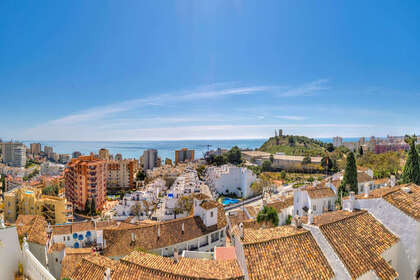 Penthouse for sale in Fuengirola, Málaga. 