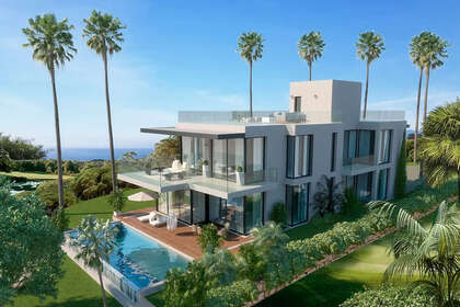 Cluster house for sale in Puerto de Cabopino, Marbella, Málaga. 