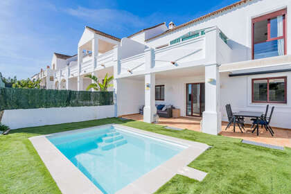 House for sale in Casares, Málaga. 