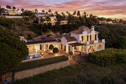 Cluster house for sale in Sotogrande, Cádiz. 