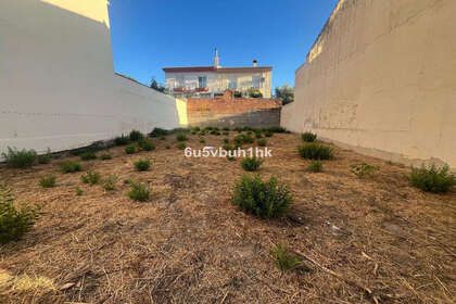 Grundstück/Finca zu verkaufen in Los Pacos, Fuengirola, Málaga. 
