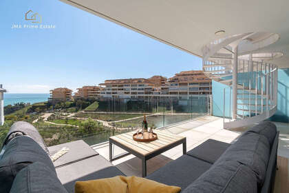 Penthouse/Dachwohnung zu verkaufen in Fuengirola, Málaga. 