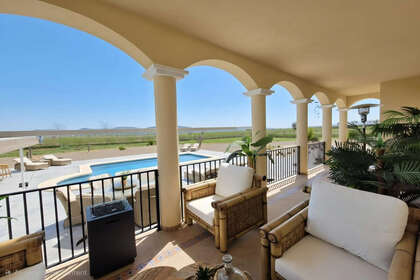 Reihenhaus zu verkaufen in Pinoso, Alicante. 