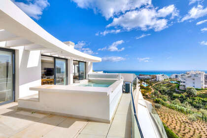 Penthouse/Dachwohnung zu verkaufen in Fuengirola, Málaga. 