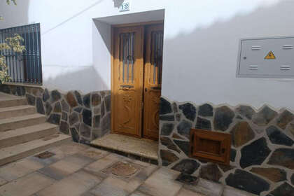 House for sale in Guaro, Málaga. 