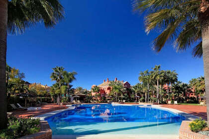 Apartamento venda em Puerto Banús, Málaga. 