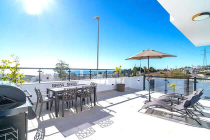 Reihenhaus zu verkaufen in Nerja, Málaga. 