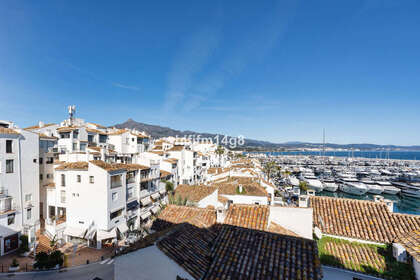 Apartamento venda em Puerto Banús, Málaga. 