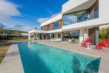 Casa Cluster venda em Vélez-Málaga. 