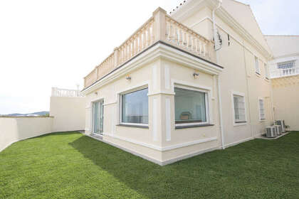 Casa Cluster venda em Cerros Del Lago, Marbella, Málaga. 