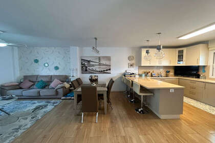 Haus zu verkaufen in Guadalmina, Málaga. 