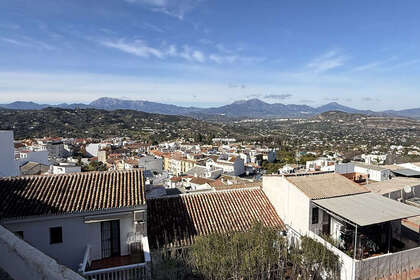 Haus zu verkaufen in Alhaurín el Grande, Málaga. 