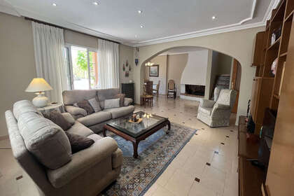 Cluster house for sale in Mutxamel/Muchamiel, Alicante. 