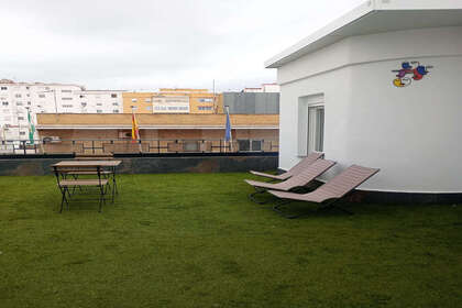 Penthouse/Dachwohnung zu verkaufen in Trinidad, Málaga. 