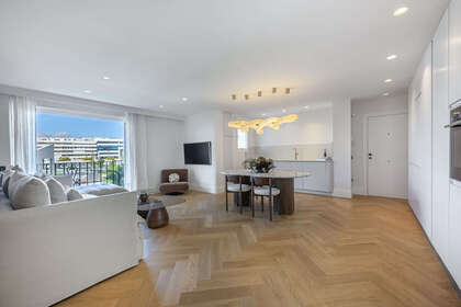 Apartamento venda em Puerto Banús, Málaga. 