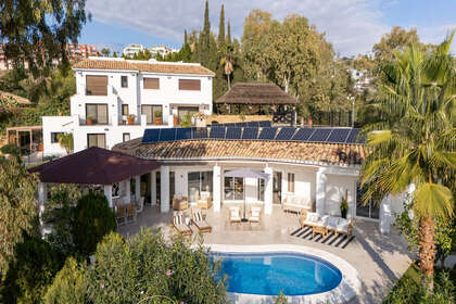 Reihenhaus zu verkaufen in Benahavís, Málaga. 