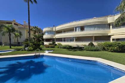 Apartment zu verkaufen in Torrequebrada, Benalmádena, Málaga. 