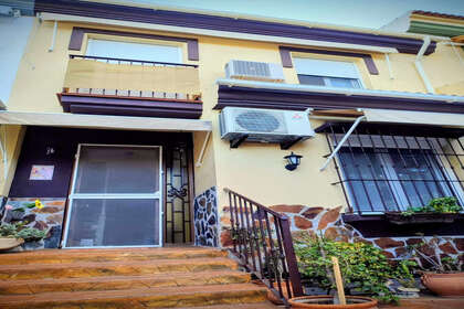 House for sale in Alhaurín de la Torre, Málaga. 