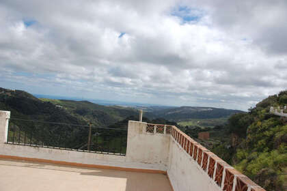 Cluster house for sale in Casares, Málaga. 