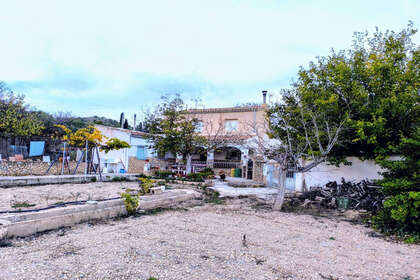 Reihenhaus zu verkaufen in Yecla, Murcia. 