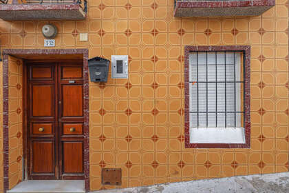 House for sale in Guaro, Málaga. 