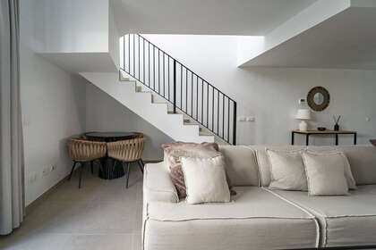 Reihenhaus zu verkaufen in Cancelada, Estepona, Málaga. 