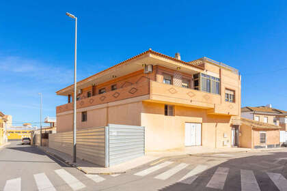 Reihenhaus zu verkaufen in Unión (La), Murcia. 