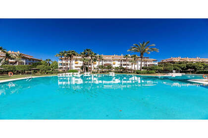 Apartamento venda em Nueva andalucia, Málaga. 