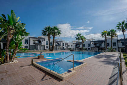 Apartment for sale in Zenia, La, Alicante. 