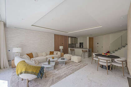 Apartamento venda em Puerto Banús, Marbella, Málaga. 