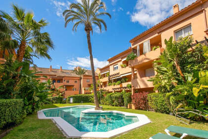 Apartamento venda em Puerto Banús, Marbella, Málaga. 