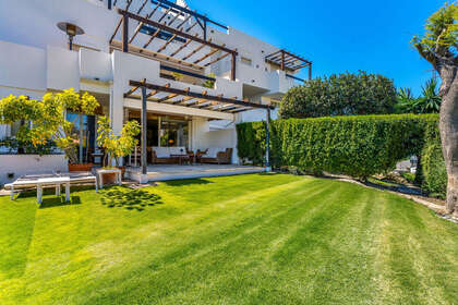 Apartamento venda em Estepona, Málaga. 