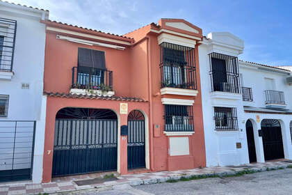 Haus zu verkaufen in Alhaurín el Grande, Málaga. 