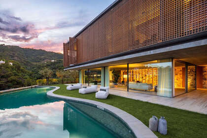 Reihenhaus zu verkaufen in Benahavís, Málaga. 