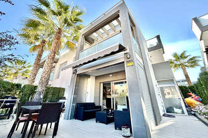 Apartment zu verkaufen in Punta Prima, Alicante. 