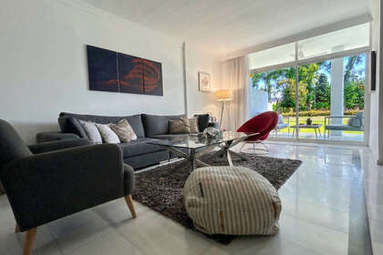 Apartamento venda em Puerto Banús, Málaga. 