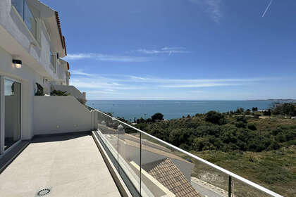 Haus zu verkaufen in Torrequebrada, Benalmádena, Málaga. 