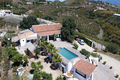 Casa Cluster venda em Vélez-Málaga. 