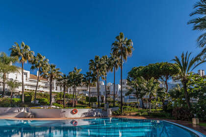 Penthouse venda em Elviria, Marbella, Málaga. 