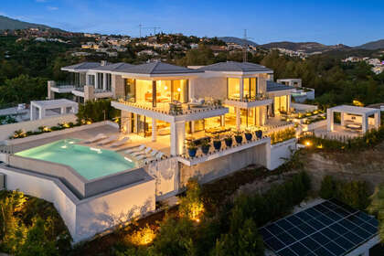 Reihenhaus zu verkaufen in Benahavís, Málaga. 