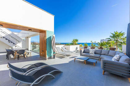 Penthouse/Dachwohnung zu verkaufen in Casares, Málaga. 