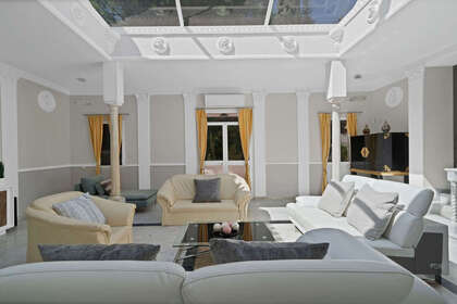 Řadový dům na prodej v Hacienda Las Chapas, Marbella, Málaga. 