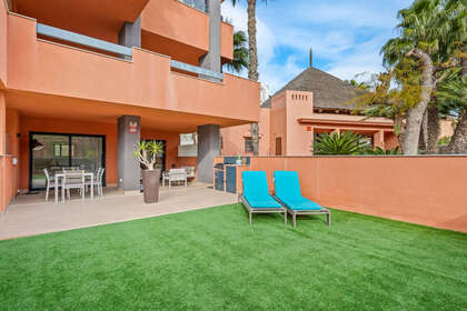 Apartmány na prodej v Villamartín, Alicante. 