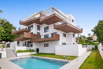Apartamento venta en Montemar, Torremolinos, Málaga. 