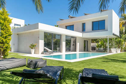 Cluster house for sale in Calpe/Calp, Alicante. 