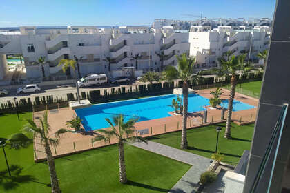 Klynge huse til salg i Marina, La (Urbanizacion), Alicante. 